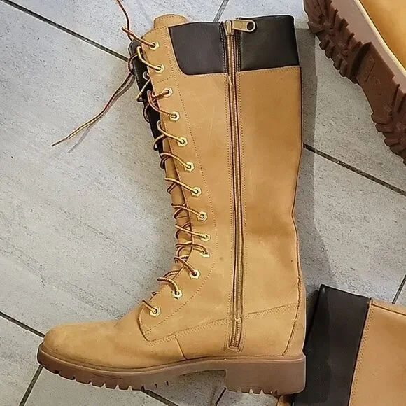 Timberland Women's 'Lot of 2' Asphalt Trail 83980 & Tall lace-up 8633A SZ 6-6.5
